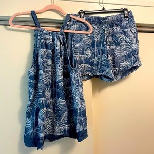 Tommy Bahama matching set